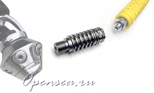 Переходник радиатор шланга под разъемы 1/2" папа и 3/8" мама