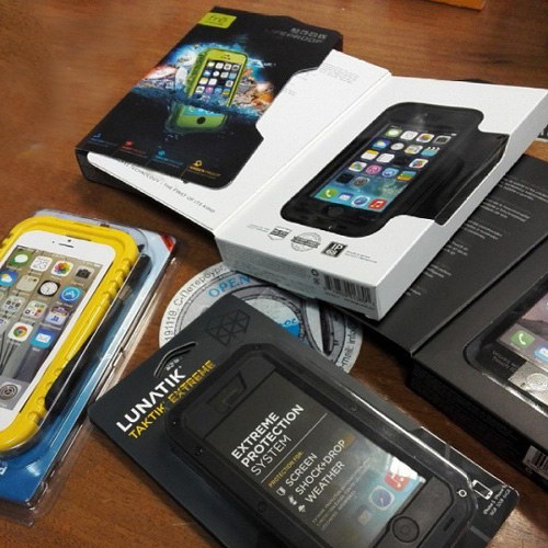 Противоударные и водонепроницаемые чехлы для iPhone